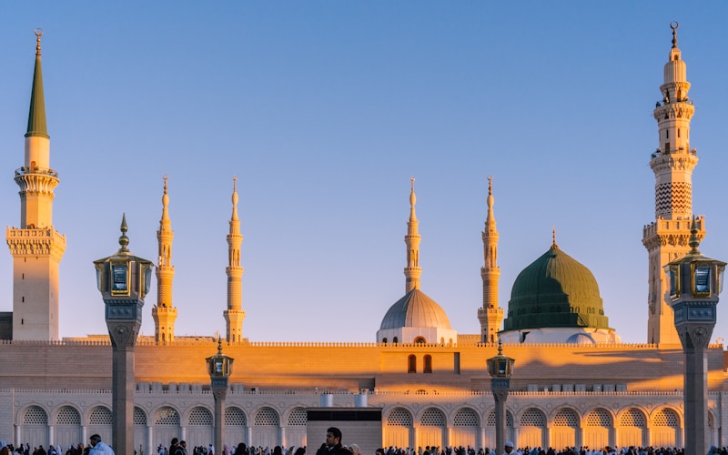 Premium Eid E Milad Umrah Package